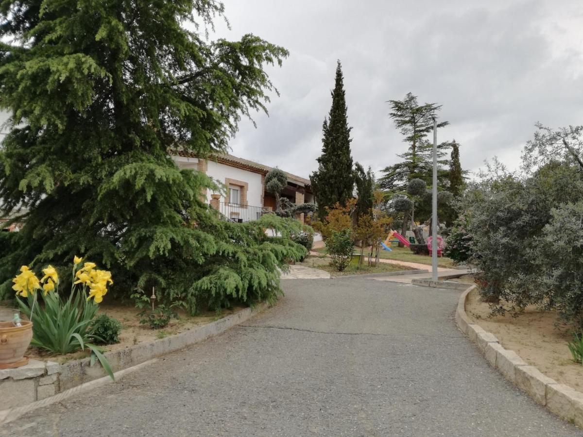 Burguillos de Toledo Casa Rural La Amistadヴィラ エクステリア 写真