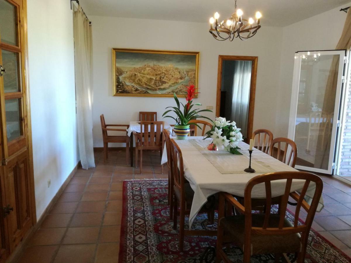 Burguillos de Toledo Casa Rural La Amistadヴィラ エクステリア 写真