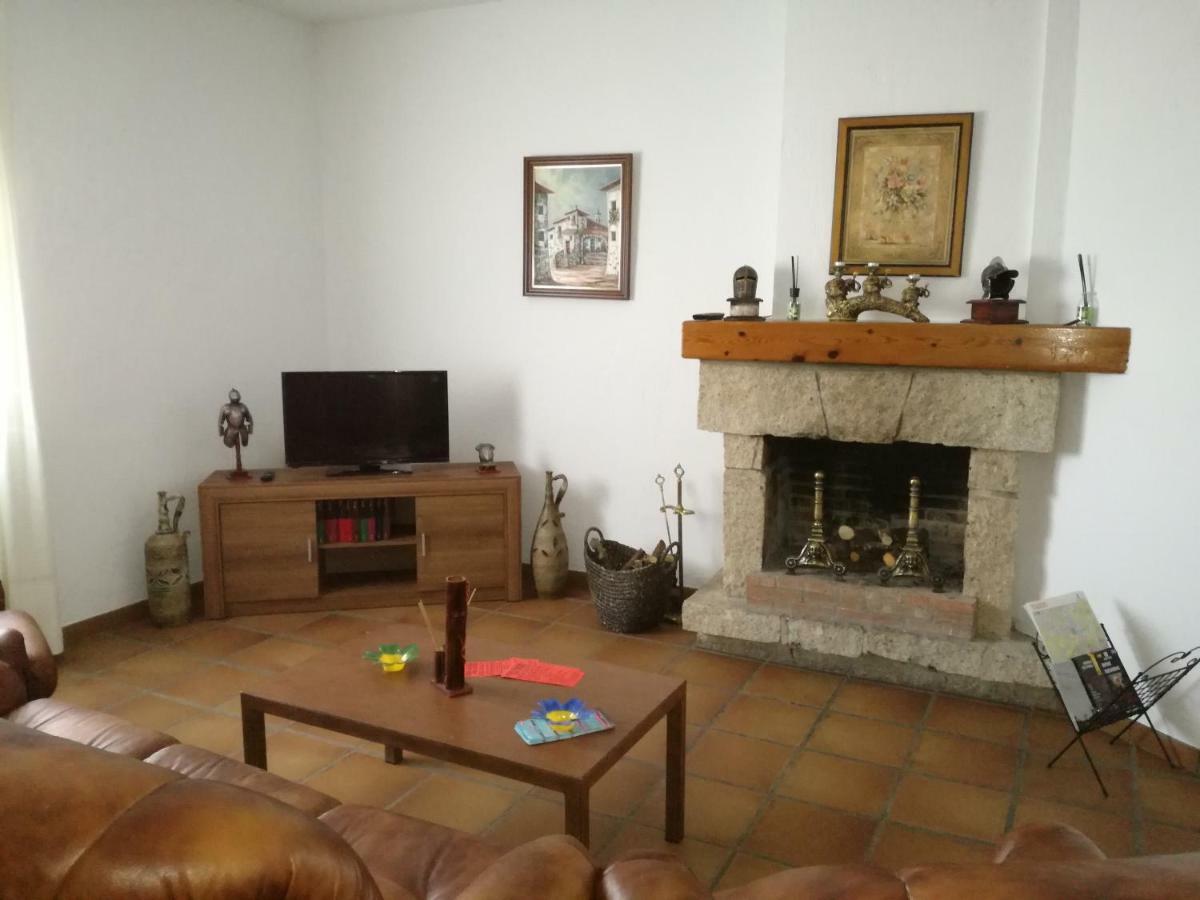 Burguillos de Toledo Casa Rural La Amistadヴィラ エクステリア 写真