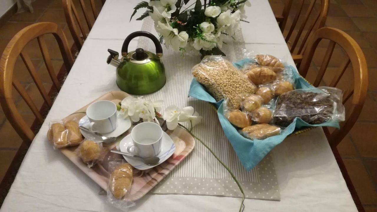 Burguillos de Toledo Casa Rural La Amistadヴィラ エクステリア 写真