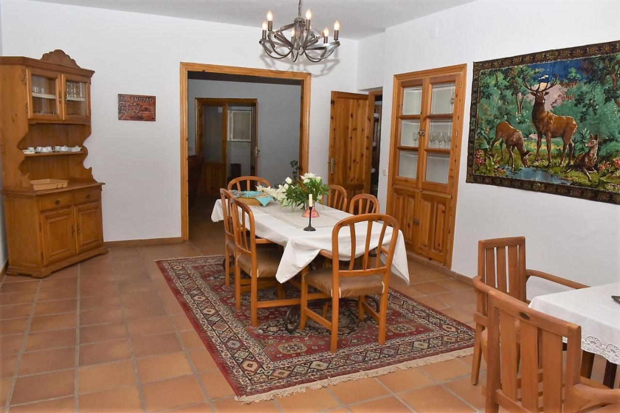 Burguillos de Toledo Casa Rural La Amistadヴィラ エクステリア 写真